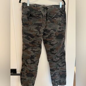 Nili Lotan  low waist camo cargo